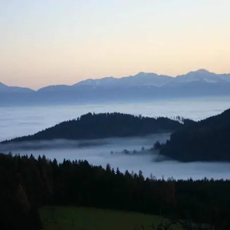 Sternen-chalet Alpesi faház *