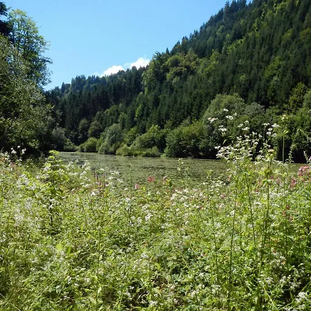 Sternen-chalet 샬레 Grassendorf